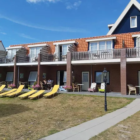 Het Uilenbos Hotel De Koog (Texel)