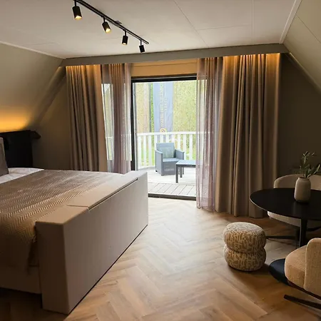 Het Uilenbos Hotel 3*