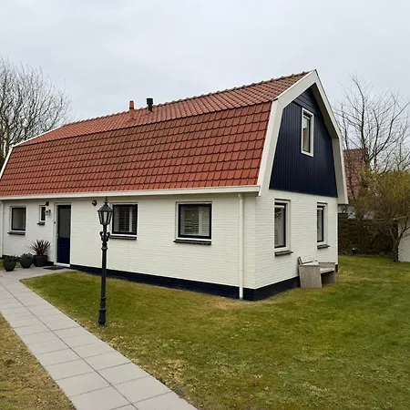 Het Uilenbos Hotel De Koog (Texel)