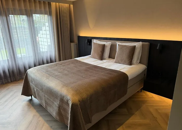 Hotell Het Uilenbos 3*