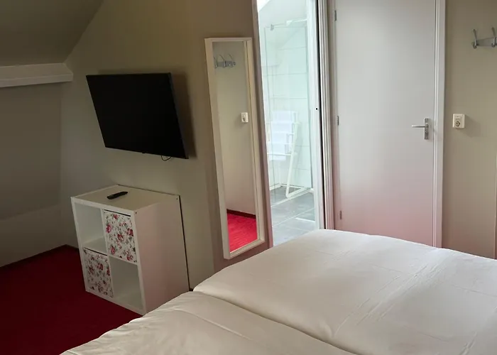 Het Uilenbos Hotell 3*