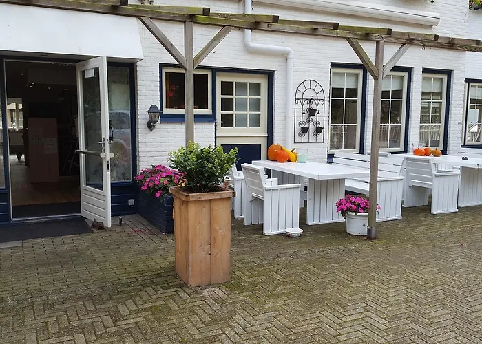 Het Uilenbos Hotell De Koog (Texel)