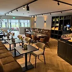 Het Uilenbos Отель Де-Коог