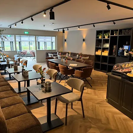 Het Uilenbos Hotel De Koog (Texel)